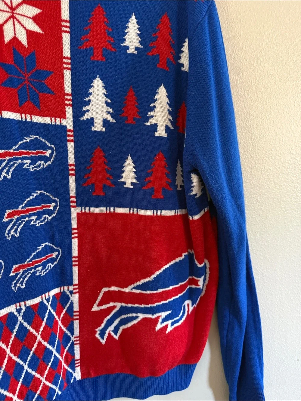 Buffalo Men's Red & Blue Holiday Sweater